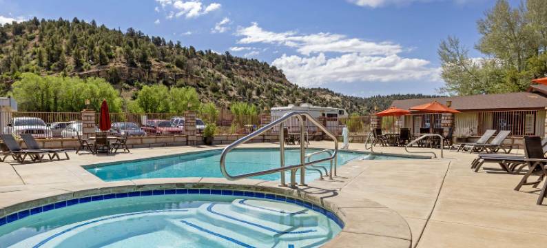 东锡安雷鸟贝斯特韦斯特酒店(Best Western East Zion Thunderbird Lodge)图片