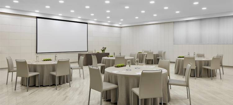 NH酒店-巴塞罗那体育场(NH Barcelona Stadium)图片