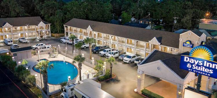 纳科多奇斯市区Sfa大学戴斯套房酒店(Days Inn by Wyndham Nacogdoches/Sfa University/Downtown)图片