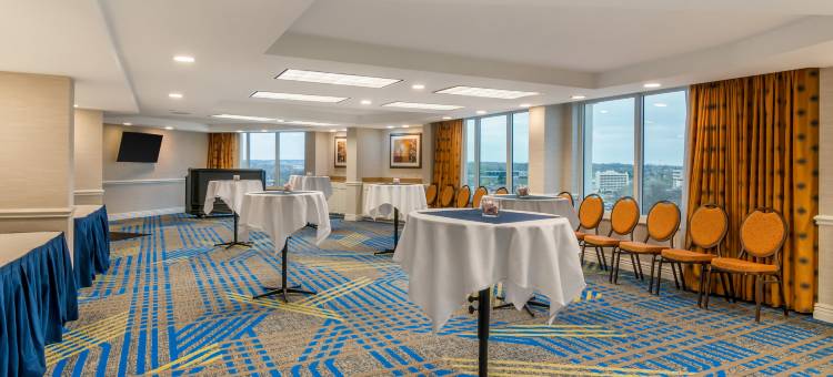 杰斐逊城希尔顿逸林酒店(DoubleTree by Hilton Hotel Jefferson City)图片