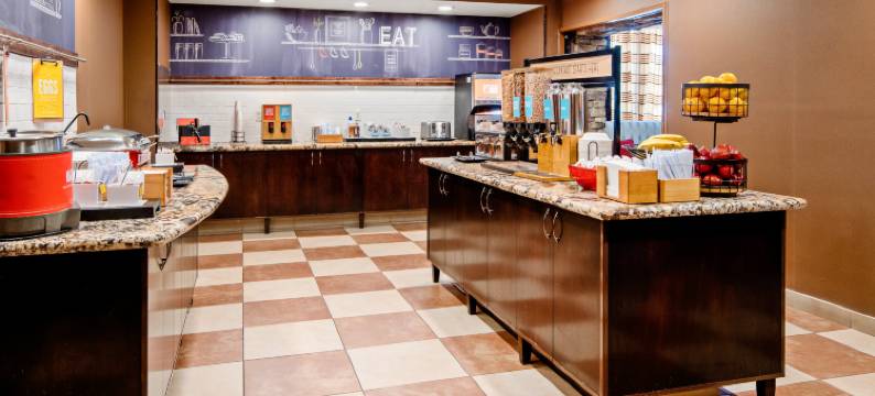 贝克斯菲尔德58号公路欢朋套房酒店(Hampton Inn & Suites Bakersfield/Hwy 58)图片