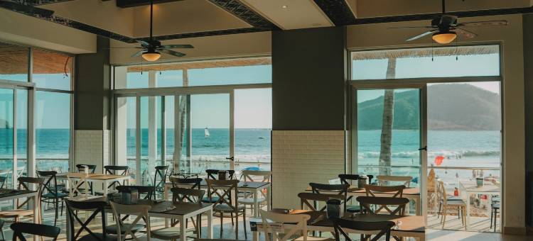 海洋宫殿海滩度假酒店(Oceano Palace Beach Resort)图片