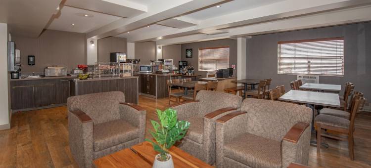 圣约翰堡海岸酒店(Coast Fort St John Hotel)图片