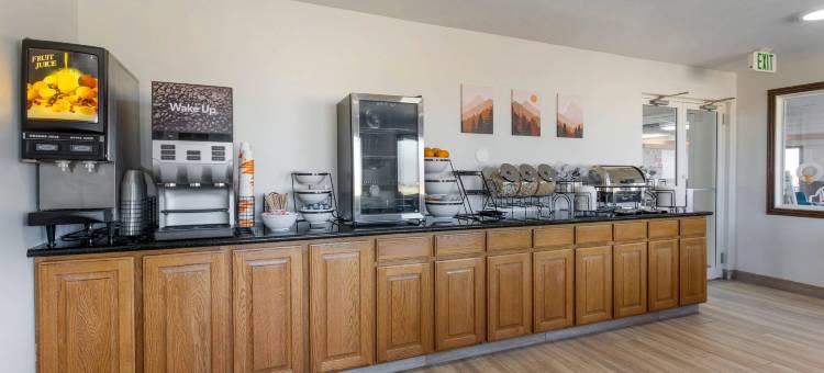 菲尔莫尔 I-15 凯艺套房酒店(Quality Inn & Suites Fillmore I-15)图片