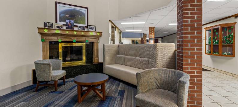 郊区开间 阿尔图纳(Suburban Studios)图片