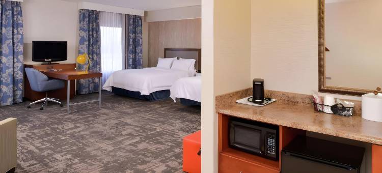 威尔明顿罗亚尔顿套房酒店(Royalton Inn and Suites, Wilmington,Ohio)图片