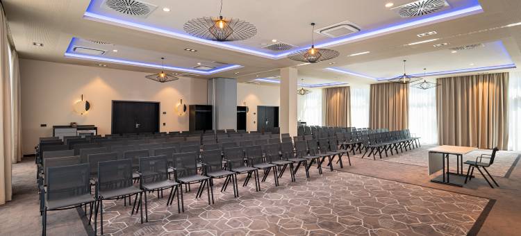 科隆波恩机场莱昂纳多皇家酒店(Leonardo Royal Hotel Cologne Bonn Airport)图片