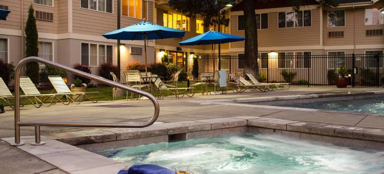 巴彻勒山镇TownePlace Suites 酒店(TownePlace Suites Bend Near Mt. Bachelor)图片