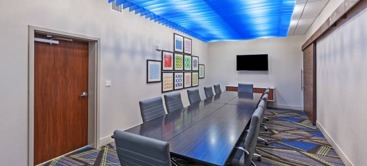 智选假日酒店及套房布伦纳姆南部 by IHG(Holiday Inn Express & Suites Brenham South)图片