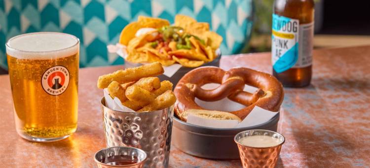 约克郡西公园旅屋酒店(Travelodge Harrogate West Park)图片