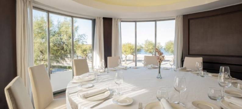 萨尔迪内罗多玛(Dorma Sardinero)图片