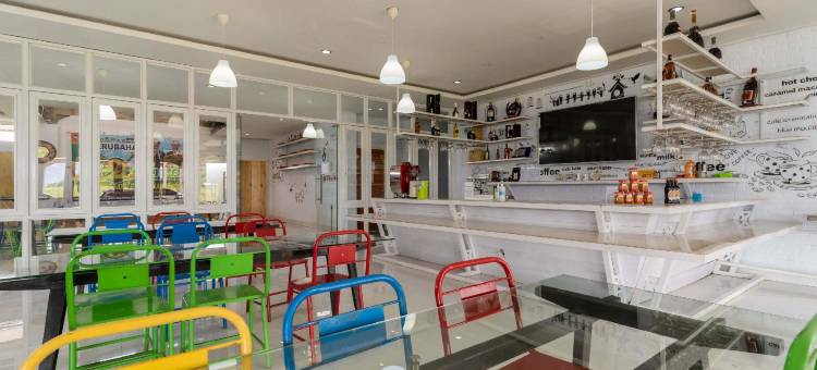 红多兹普拉斯酒店-万塔斯帕尔巴巴酒店(RedDoorz Plus @ Vantas Hotel Parbaba)图片