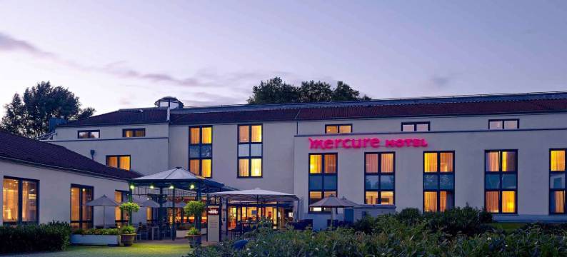 塔冈与喜地美居酒店(Mercure Tagungs & Landhotel Krefeld)图片