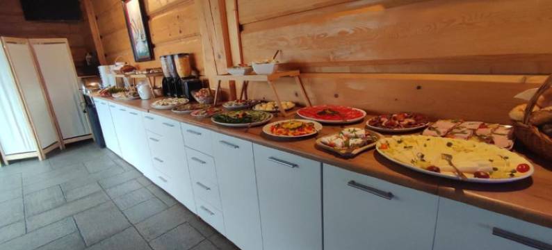 可容纳四人的开间在斯维诺乌伊希切，含早餐(Studio for 4 People in Swinoujscie With Breakfast)图片