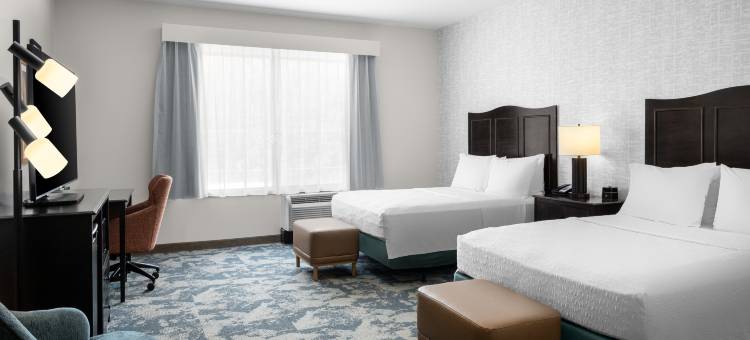 霍普希尔顿欢朋套房酒店(Hampton Inn & Suites Hope)图片