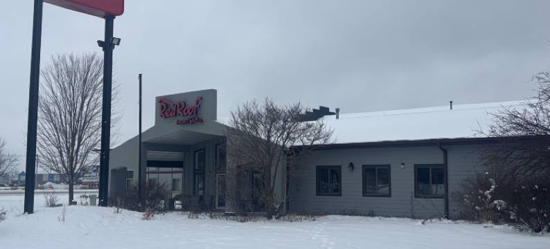 托玛红屋顶旅馆(Red Roof Inn & Suites Tomah)图片