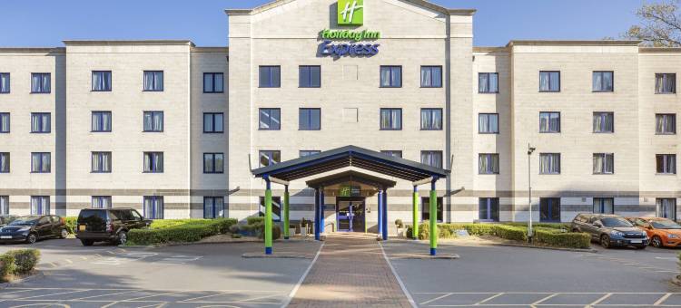 浦耳智选假日酒店(Holiday Inn Express POOLE by IHG)图片