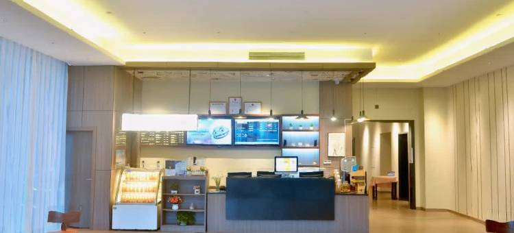 深圳PENGYUE·鹏粤酒店(松岗公园地铁站兆禾里购物中心店)图片