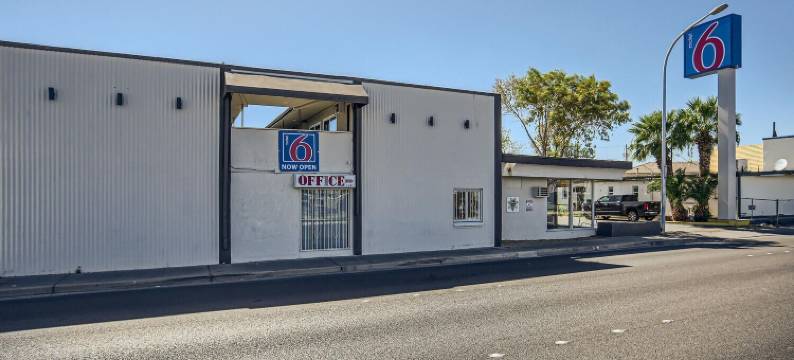 摩泰尔6 拉斯维加斯酒店，内华达州 - 弗雷蒙特街市区(Motel 6 Las Vegas, NV  Downtown Fremont St)图片