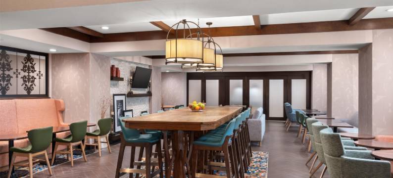 希尔顿欢朋套房酒店-弗雷斯诺(Hampton Inn & Suites Fresno)图片