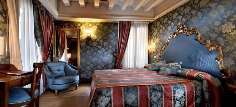 钟楼套房(Suites Torre Dell'Orologio)图片