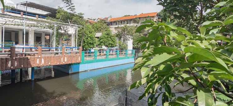 班东乌尔班维尤巴隆BHO别墅(Urbanview Villa Balong Bho Syariah Bandung)图片