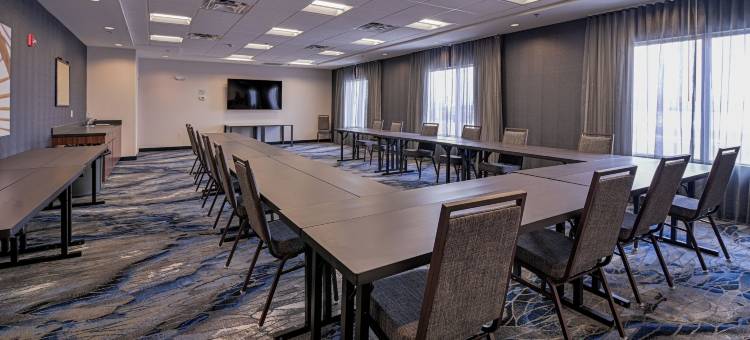 东大福克斯万枫套房酒店(Fairfield Inn & Suites East Grand Forks)图片