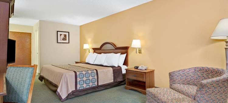 伯灵顿东戴斯酒店(Days Inn by Wyndham Burlington East)图片