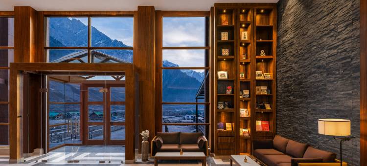 福朋喜来登索纳马尔格度假村(Four Points by Sheraton Sonmarg Resort)图片