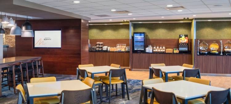 奇利科西，俄亥俄万枫酒店及套房(Fairfield Inn & Suites Chillicothe, Oh)图片