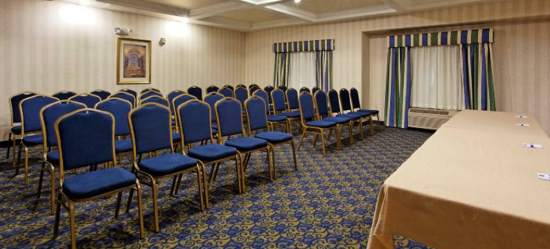 智选假日套房酒店圣巴勃罗 - 里士满地区(Holiday Inn Express & Suites SAN PABLO - RICHMOND AREA by IHG)图片