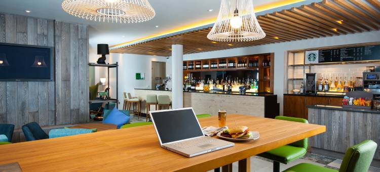 Holiday Inn 梳士巴利 - 巨石阵(Holiday Inn Salisbury - Stonehenge)图片