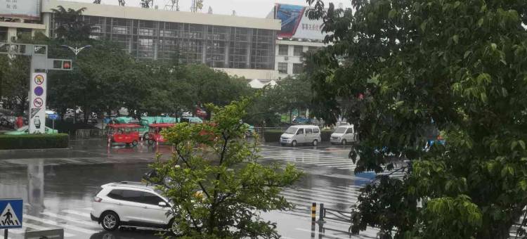 青皮树酒店(新沂火车站站前广场店)图片