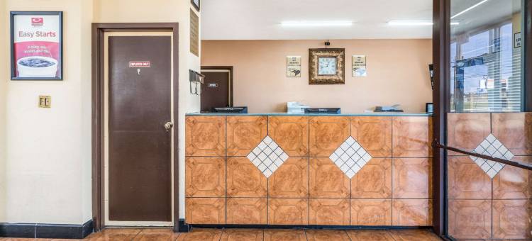 梅肯西伊克诺旅馆套房(Econo Lodge Inn & Suites Macon West)图片