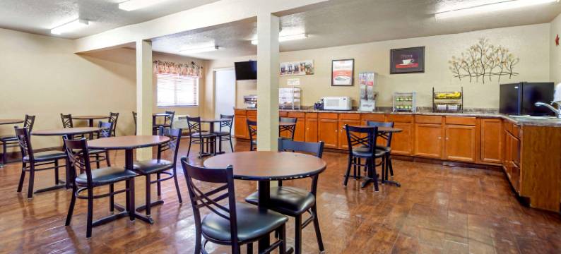 黑山伊克诺旅馆(Econo Lodge Black Hills)图片