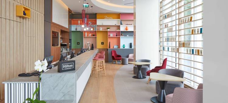 巴塞罗那费拉格兰维亚希尔顿欢朋酒店(Hampton by Hilton Barcelona Fira Gran Via)图片