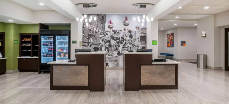 莫比尔拉昆塔温德姆套房酒店(La Quinta Inn & Suites by Wyndham Mobile)图片