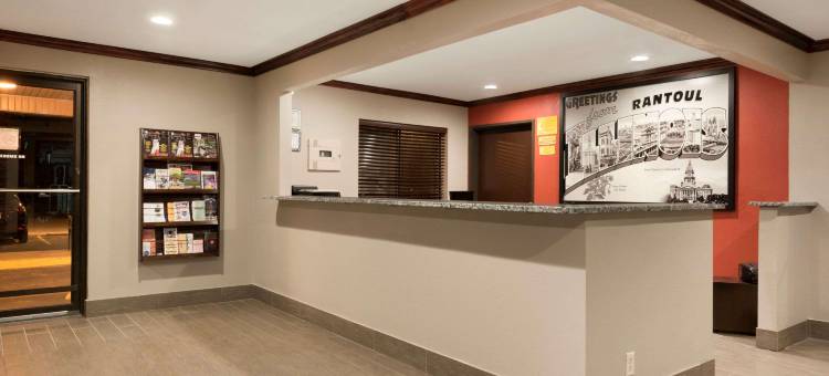 兰图尔速8酒店(Super 8 by Wyndham Rantoul)图片