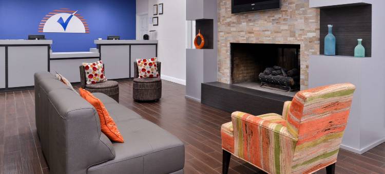 塔尔萨长住美洲最佳价值套房酒店(Americas Best Value Inn and Suites Tulsa)图片