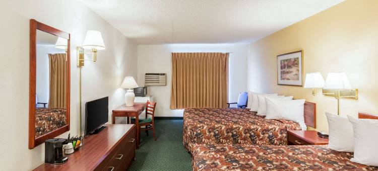南格兰德艾兰温德姆速 8 酒店(Super 8 by Wyndham Grand Island South)图片