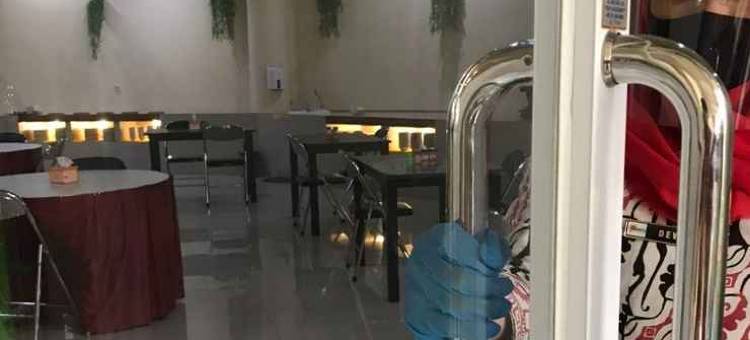 伊尔哈米酒店(Ilhami Hotel Blitar)图片