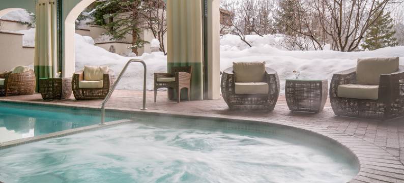 可诺布旅馆(Knob Hill Inn)图片