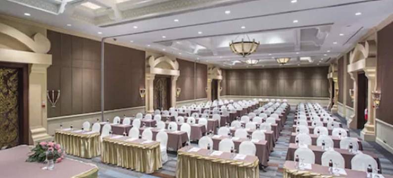 芭堤雅花园海景大酒店(Garden Cliff Resort & Spa Pattaya)图片