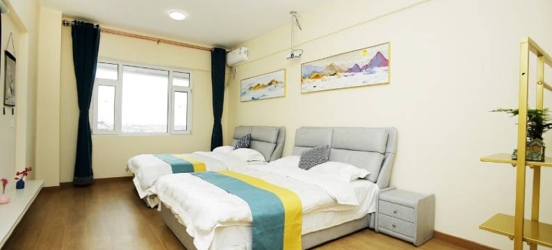 阿卡小镇民宿(滨海新大道2号分店)图片