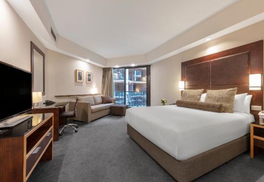 Amora Herencia Riverwalk MelbourneHotel Overview