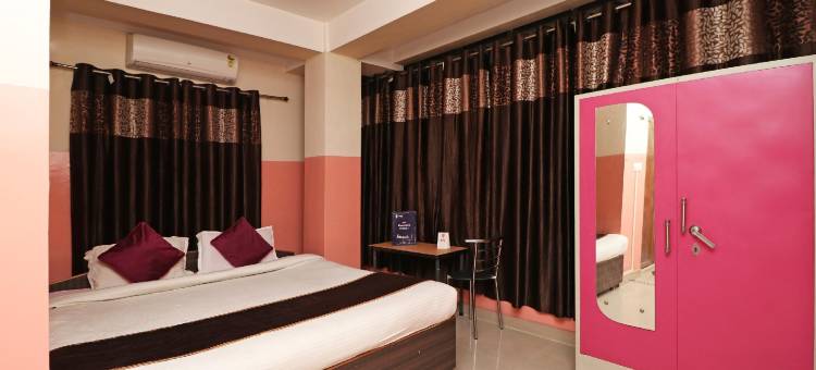 OYO 4979 普拉布哈皇宫小屋(Super Hotel O Prabha Palace Lodge)图片