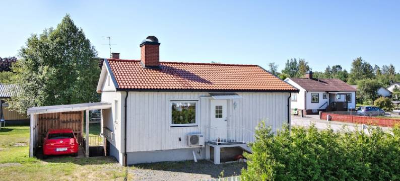 Entire Villa HomelyComfort, Laxå家庭舒适别墅，拉克萨(Entire Villa HomelyComfort, Laxå)图片