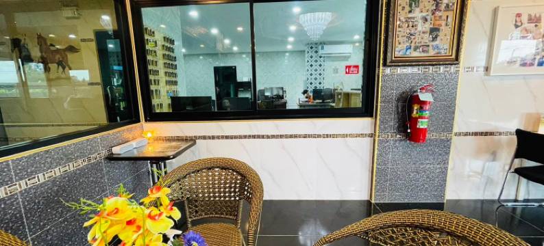 坎特西尼阮坤乐酒店(Ruean Khun Lek Kansini Hotel)图片