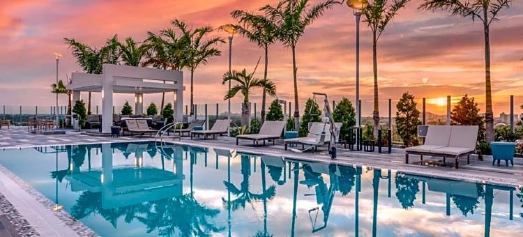 劳德代尔堡市中心万豪万怡酒店(Courtyard Fort Lauderdale Downtown)图片