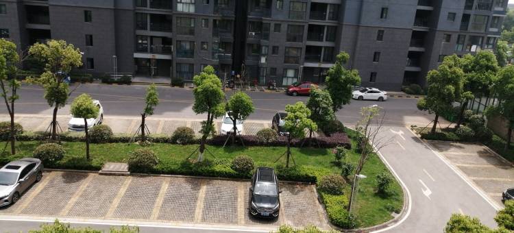 阿兰美居公寓(南海路分店)图片